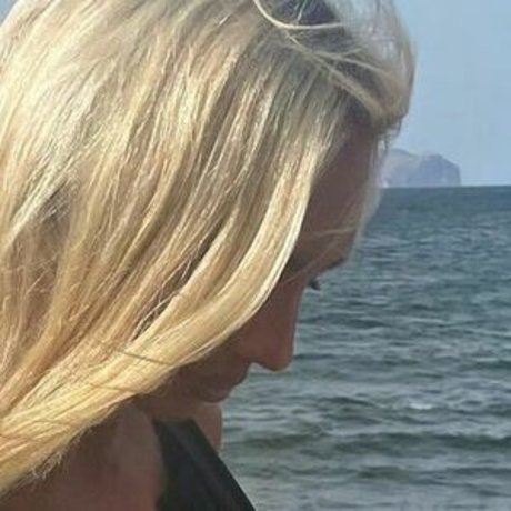 CaitlinJessie star du porno hd img