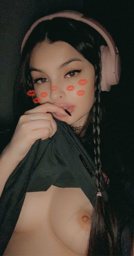 VantaBee actrice artistique img