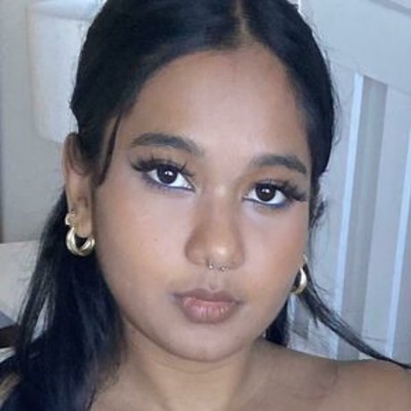 Mia Z sexe de star du porno img