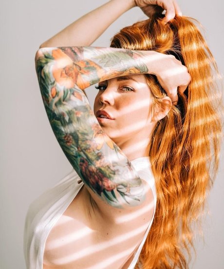 Ashleynmaynard star du porno belle images