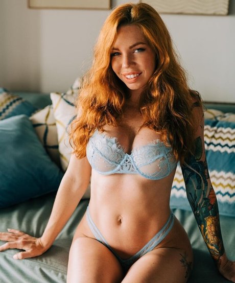 Ashleynmaynard actrice chaude photos