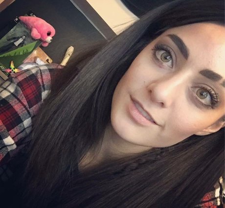 twomgovercsquared modèle nu galeries