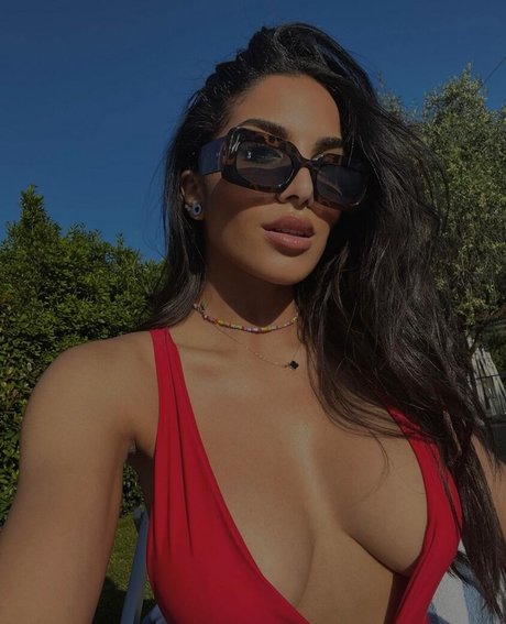 Ecram star du porno en haute qualité img