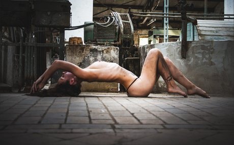 Grinsebaeckchen star du porno en haute qualité archive