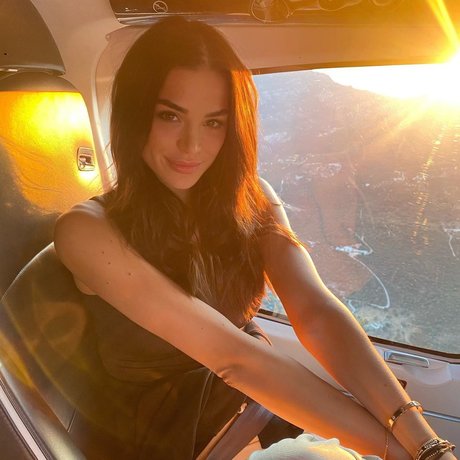 Sandra Dziwiszek modèles nus galeries