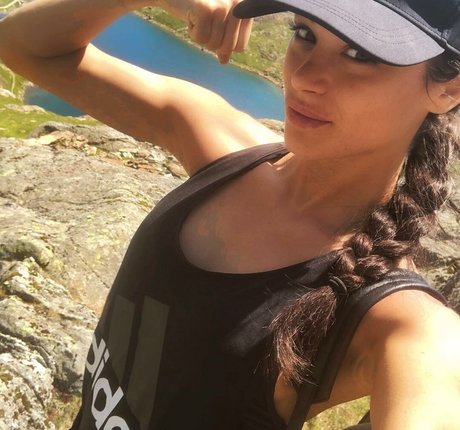 Sandra Dziwiszek star du sexe photo