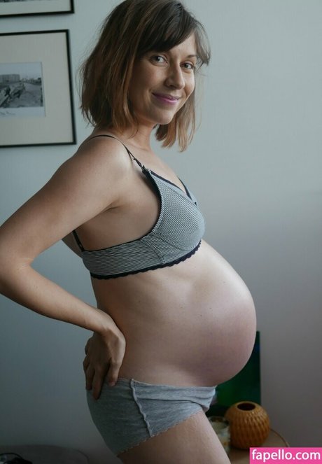 Carine Ribert actrice sexy des photos