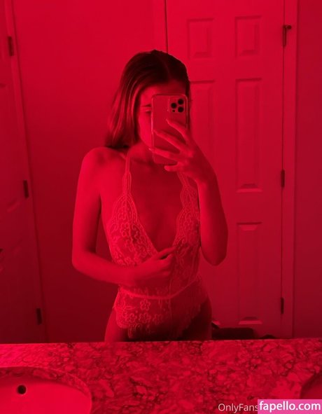 Kylee Tingstrom art star du porno img