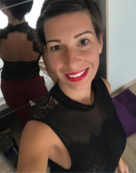 amateurs courbés onlyfans adulte de haute qualité images