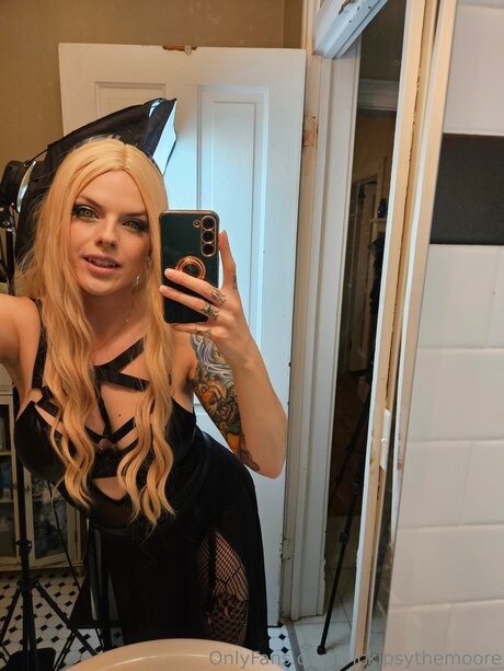 vickipsythemoore haut étoile galeries