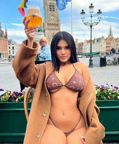 yoga sensuel onlyfans sexy gratuit galerie