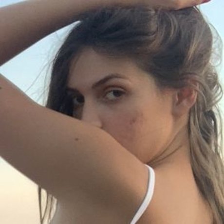 Cerise4444 étoile parfaite des photos