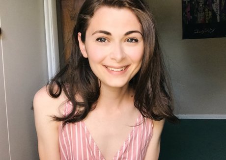 Harper Finch actrice pornographique photos