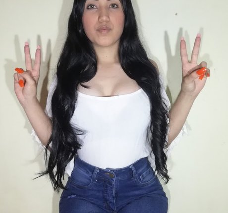 Elis Scratching ASMR sexe star du porno archive