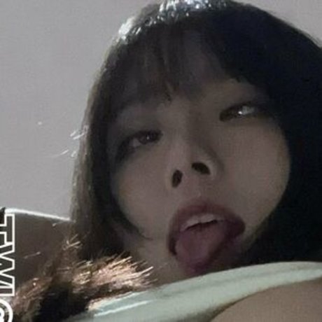 Hagikomomo modèle nu image