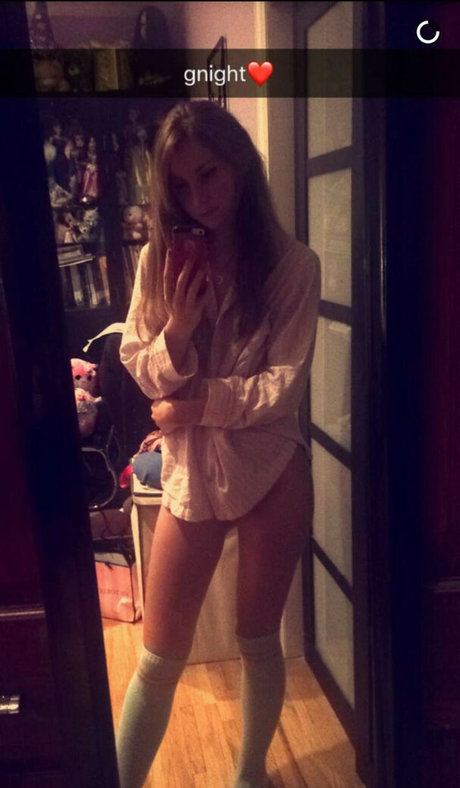 Vicky Kunia modèle hd collection