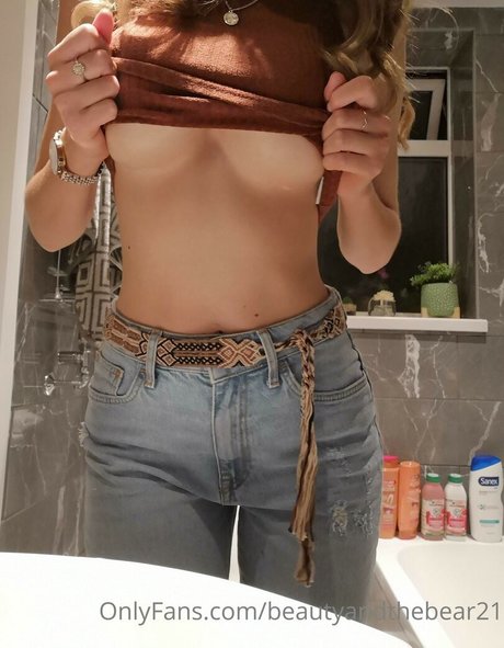 Beauty And The Bear actrice artistique galeries