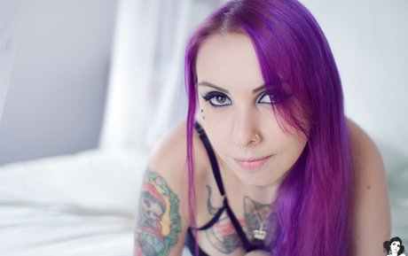 Babilina Suicide étoile adulte images