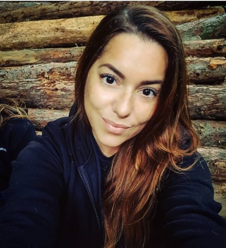 fellation publique onlyfans érotique parfait image