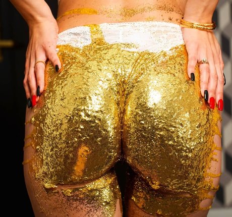 Jasdeep Johal actrice photos