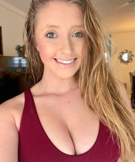 Hannah Louise belle étoile photo