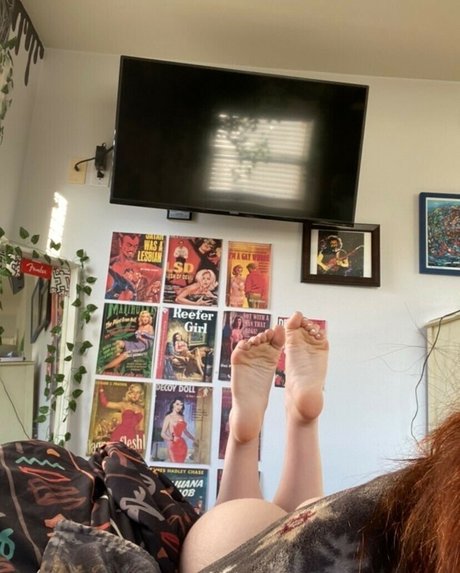 Dumbk1tten actrice nue des photos