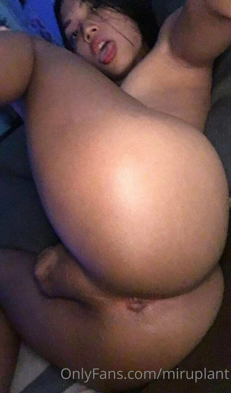 miruplanttt actrice érotique collection
