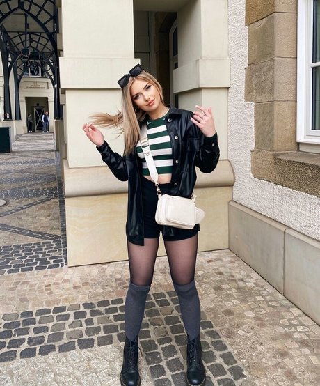 milf la plus chaude onlyfans meilleur hd archive