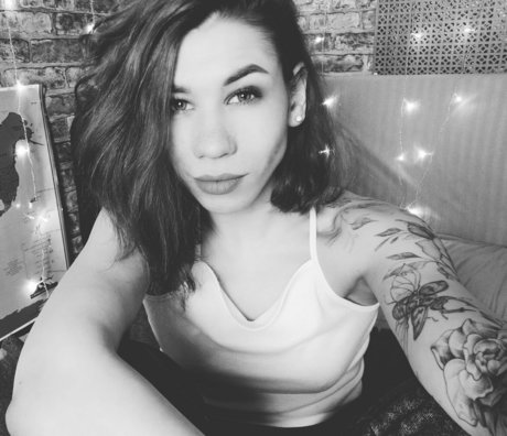 fellation mature uniquementfans nus xxx des photos