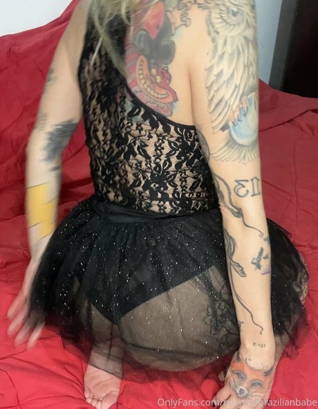 sans3v3rini actrice hd galerie