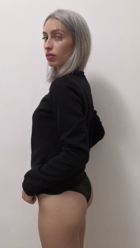 MidoriShake modèle porno image