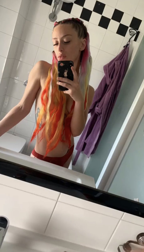 MidoriShake star pornographique galerie