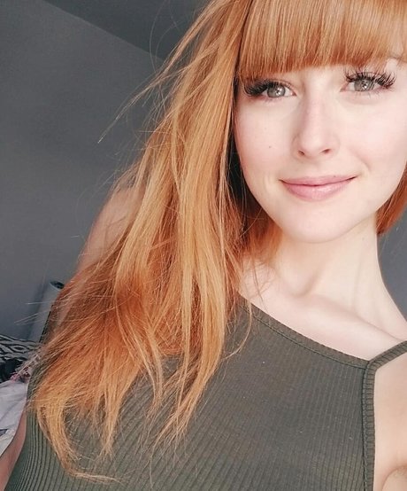 elie dr star du porno chaude img