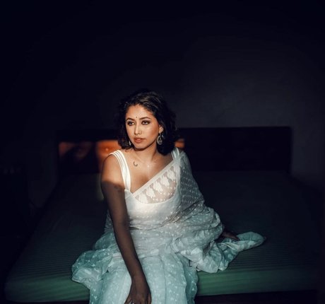 fellation mature uniquementfans nus image