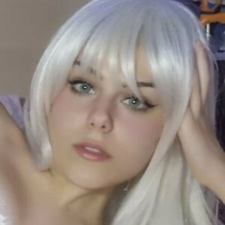 Yui neko star du porno érotique photos