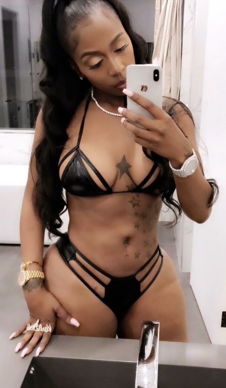 Kash Doll actrice de grande qualité galeries