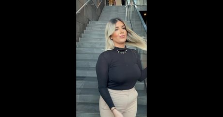 _naz t actrice hd archive