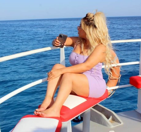 Deli Sana belle actrice img