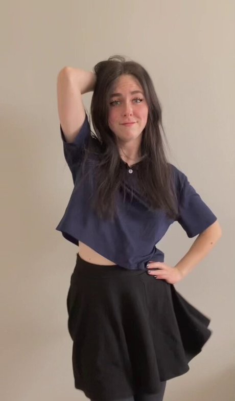 Olivia Evenstar top star galeries