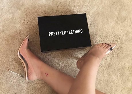 FeetByJo star du porno img