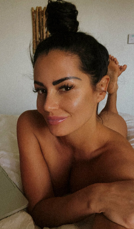 Pashence étoile nue galerie