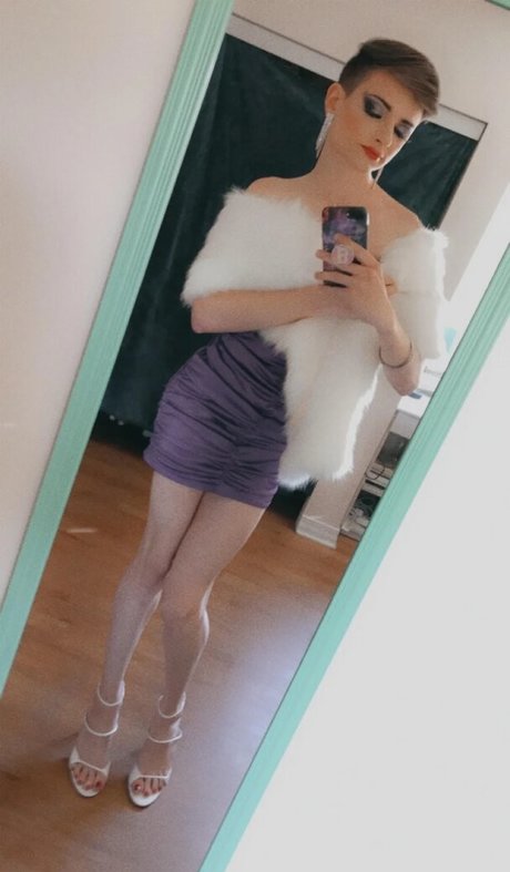 Stephanie Star étoile érotique img