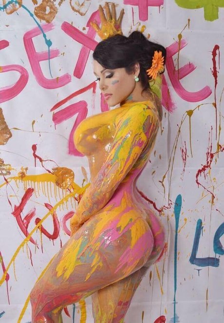 Valeria Irons star du porno sexy img