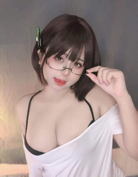 Biim Twn modèle adulte image