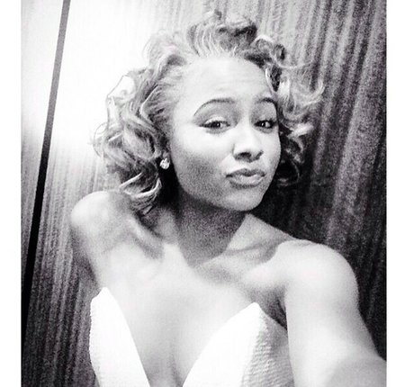 fétichisme des pieds ébène onlyfans beau nu photos