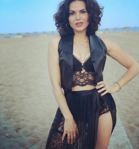 Lana Parrilla modèle image