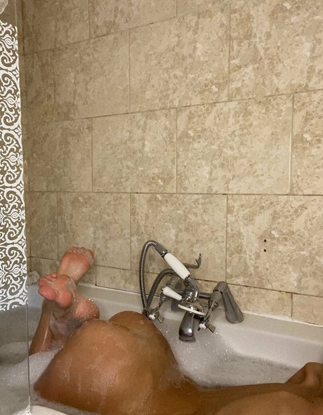 Kyia Peters Basildon actrice de sexe img