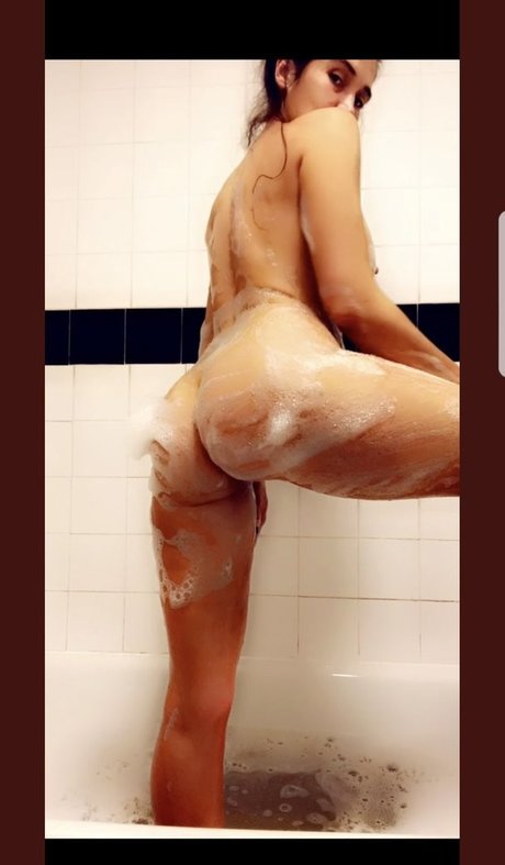 Miss Jessica Jay star du porno de haute qualité image