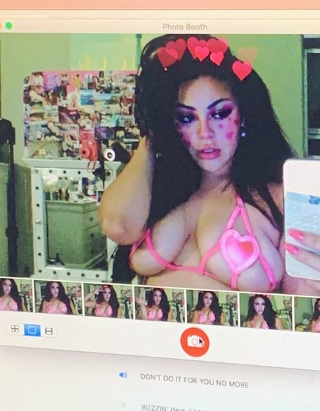 RosalbaNaomi actrice exclusive photos