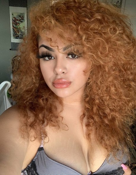 RosalbaNaomi haut modèle images